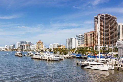 La oferta aumentó en el mercado inmobiliario de Florida en septiembre