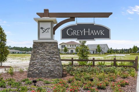 GreyHawk sobre plano en Middleburg, Florida № 435801 - foto 1