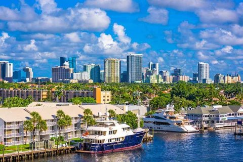 Во Флориде растет количество активных предложений о покупке жилья