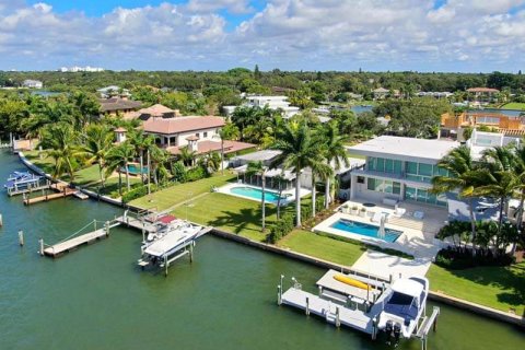 Una mansión con una arquitectura única está a la venta en Sarasota, Florida, por 10 millones de $