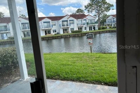 Copropriété à vendre à Orlando, Floride: 2 chambres, 93.65 m2 № 806582 - photo 4