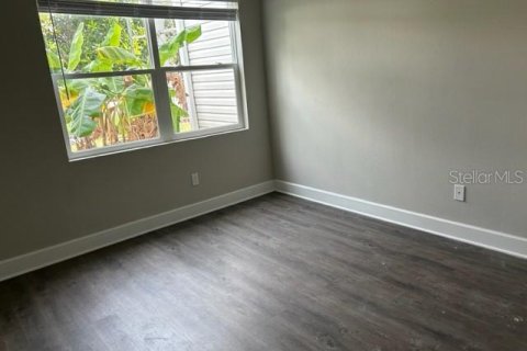 Condominio en venta en Orlando, Florida, 2 dormitorios, 93.65 m2 № 806582 - foto 8