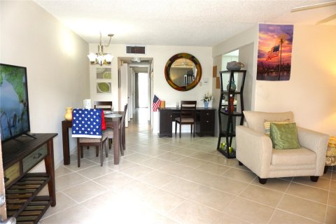 Copropriété à vendre à Coconut Creek, Floride: 1 chambre, 75.34 m2 № 1174096 - photo 16