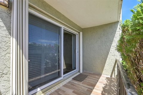 Copropriété à vendre à Fort Lauderdale, Floride: 2 chambres, 92.9 m2 № 1080450 - photo 18