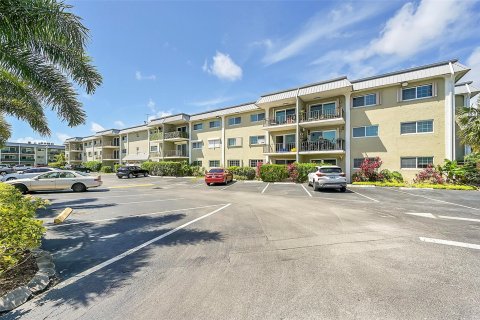 Copropriété à vendre à Fort Lauderdale, Floride: 2 chambres, 92.9 m2 № 1080450 - photo 29