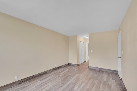 Copropriété à vendre à Fort Lauderdale, Floride: 2 chambres, 92.9 m2 № 1080450 - photo 26