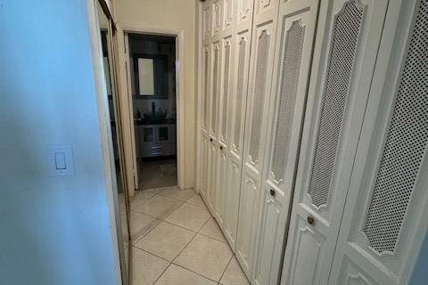 Condo in Hollywood, Florida, 3 bedrooms  № 1080451 - photo 16