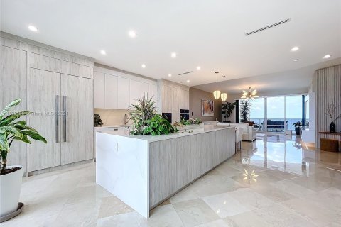 Condominio en venta en Fort Lauderdale, Florida, 2 dormitorios, 183.67 m2 № 1328822 - foto 8