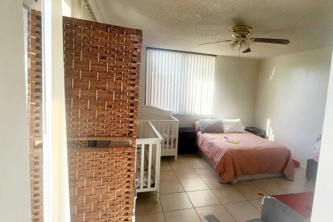 Touwnhouse à vendre à West Palm Beach, Floride: 2 chambres, 113.15 m2 № 1104397 - photo 17
