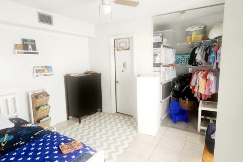 Townhouse in West Palm Beach, Florida 2 bedrooms, 113.15 sq.m. № 1104397 - photo 20