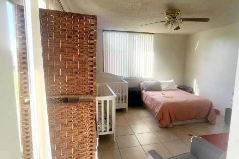Touwnhouse à vendre à West Palm Beach, Floride: 2 chambres, 113.15 m2 № 1104397 - photo 11