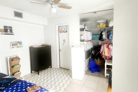 Townhouse in West Palm Beach, Florida 2 bedrooms, 113.15 sq.m. № 1104397 - photo 21