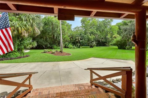 Villa ou maison à vendre à New Smyrna Beach, Floride: 4 chambres, 194.82 m2 № 1340867 - photo 5