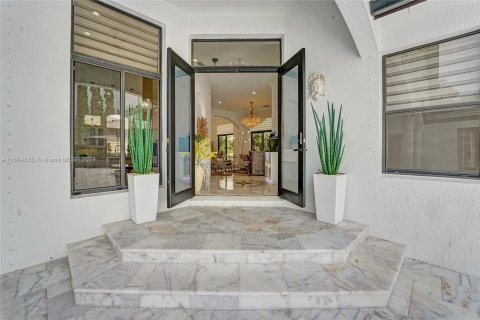 Villa ou maison à vendre à Miramar, Floride: 7 chambres, 368.45 m2 № 1379009 - photo 13