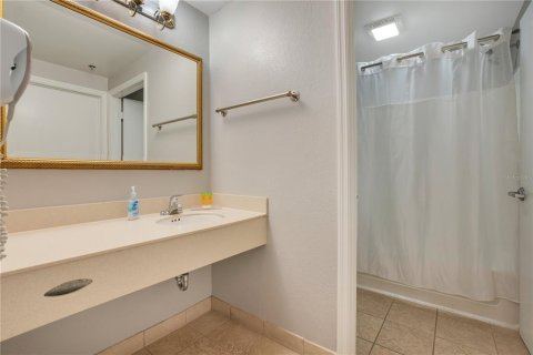 Condominio en venta en Orlando, Florida, 2 dormitorios, 73.86 m2 № 1001295 - foto 11