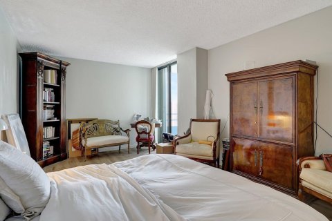 Condo in Aventura, Florida, 2 bedrooms  № 1182680 - photo 21