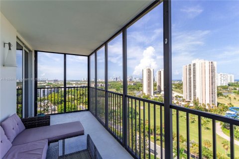 Condominio en venta en Aventura, Florida, 2 dormitorios, 121.52 m2 № 1309391 - foto 29