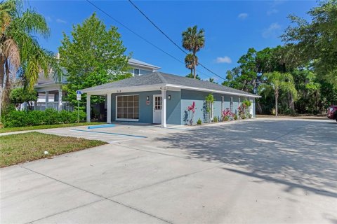 Propiedad comercial en venta en DeLand, Florida, 125.6 m2 № 1167723 - foto 16