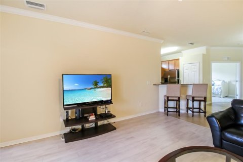 Villa ou maison à louer à Bradenton, Floride: 2 chambres, 143.16 m2 № 914745 - photo 24