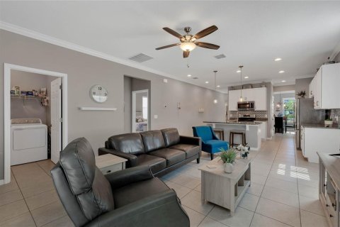 Casa en venta en Kissimmee, Florida, 3 dormitorios, 143.26 m2 № 1257425 - foto 11