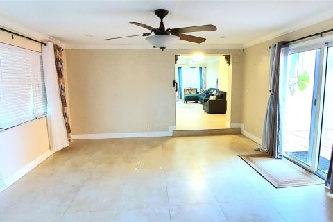 Casa en venta en Hollywood, Florida, 3 dormitorios, 159.88 m2 № 1221279 - foto 17