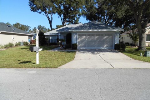 Casa en venta en Ocala, Florida, 2 dormitorios, 135.17 m2 № 1425765 - foto 1