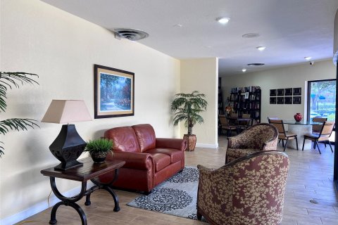 Condo in Sunrise, Florida, 2 bedrooms  № 1185151 - photo 15