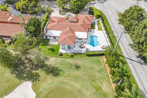 Villa ou maison à vendre à Coral Gables, Floride: 5 chambres, 360.83 m2 № 1008955 - photo 6