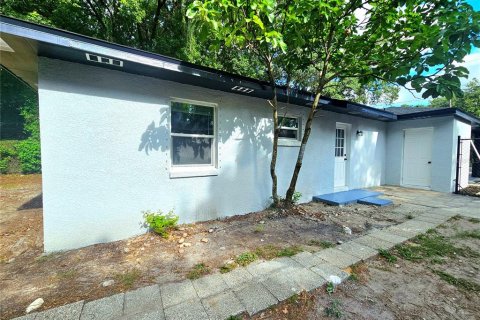 Casa en venta en Tampa, Florida, 3 dormitorios, 92.81 m2 № 1246392 - foto 13