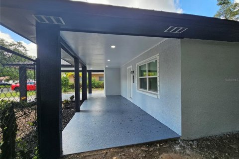 Casa en venta en Tampa, Florida, 3 dormitorios, 92.81 m2 № 1246392 - foto 2