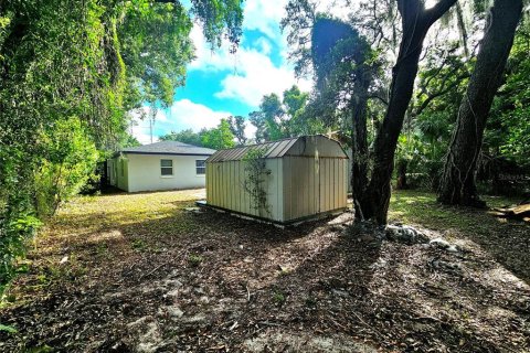 House in Tampa, Florida 3 bedrooms, 92.81 sq.m. № 1246392 - photo 6