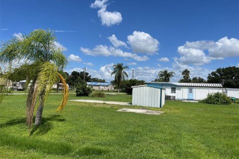 Terreno en venta en Punta Gorda, Florida № 1354370 - foto 1