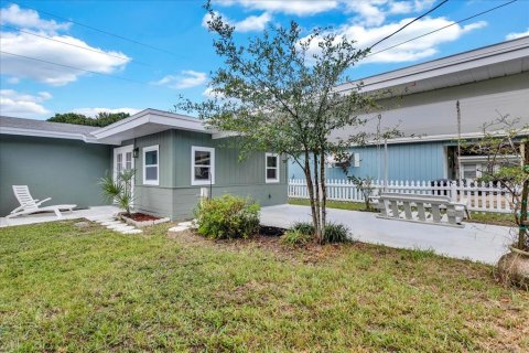 Casa en venta en Saint Petersburg, Florida, 2 dormitorios, 69.12 m2 № 1335809 - foto 23