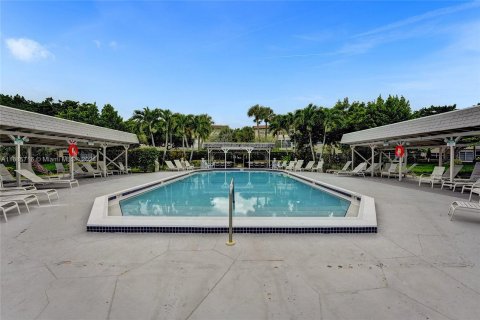 Condo in Lauderdale Lakes, Florida, 1 bedroom  № 1423240 - photo 26