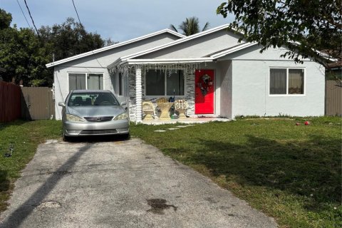 Casa en venta en West Park, Florida, 3 dormitorios, 108.32 m2 № 884336 - foto 24