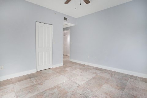 Condominio en venta en Coral Springs, Florida, 3 dormitorios, 122.17 m2 № 941151 - foto 25
