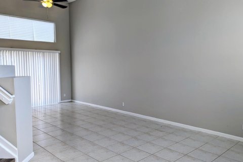 House in Lake Worth, Florida 4 bedrooms, 208.66 sq.m. № 1128828 - photo 27