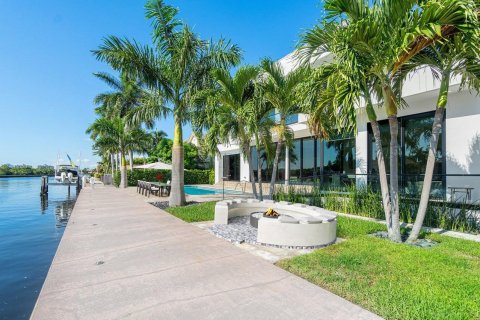 Villa ou maison à vendre à Fort Lauderdale, Floride: 5 chambres, 379.23 m2 № 1128873 - photo 15