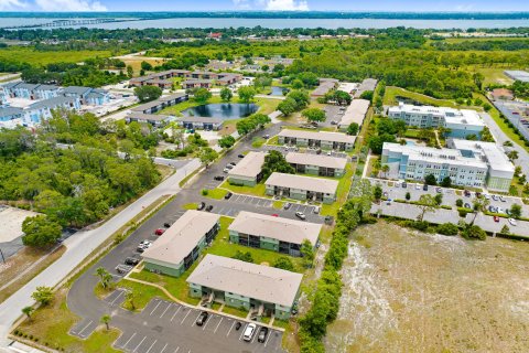 Condo in Cocoa, Florida, 2 bedrooms  № 1230254 - photo 23