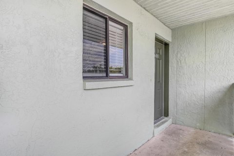 Condo in Cocoa, Florida, 2 bedrooms  № 1230254 - photo 22