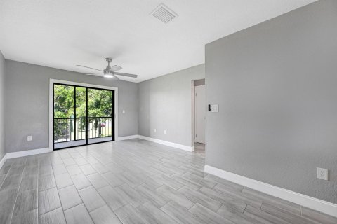 Copropriété à vendre à Cocoa, Floride: 2 chambres, 88.44 m2 № 1230254 - photo 13