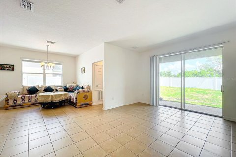 Casa en venta en Davenport, Florida, 4 dormitorios, 171.5 m2 № 1295836 - foto 12