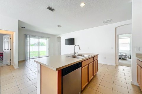 Casa en venta en Davenport, Florida, 4 dormitorios, 171.5 m2 № 1295836 - foto 8