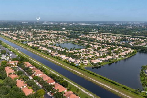 Villa ou maison à vendre à Miramar, Floride: 7 chambres, 317.35 m2 № 1318854 - photo 10