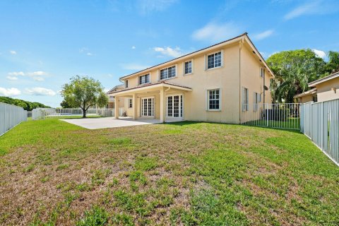 Villa ou maison à vendre à Weston, Floride: 5 chambres, 393.91 m2 № 1207685 - photo 16