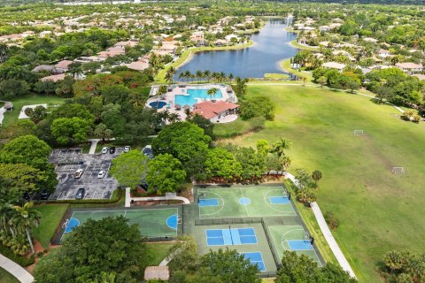 Villa ou maison à vendre à Weston, Floride: 5 chambres, 393.91 m2 № 1207685 - photo 3