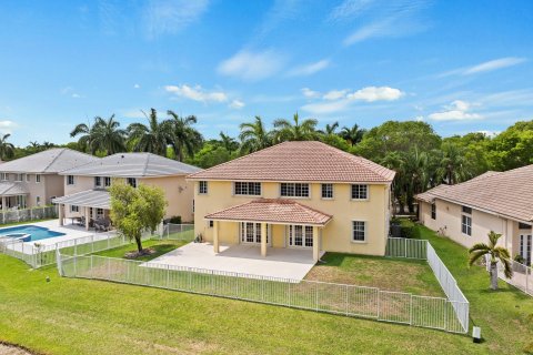 Villa ou maison à vendre à Weston, Floride: 5 chambres, 393.91 m2 № 1207685 - photo 15