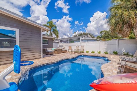 Casa en venta en Saint Petersburg, Florida, 3 dormitorios, 138.8 m2 № 1352810 - foto 28