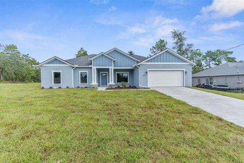 Villa ou maison à vendre à Weeki Wachee, Floride: 4 chambres, 181.07 m2 № 1352838 - photo 1