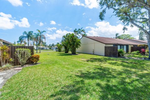 Villa ou maison à vendre à West Palm Beach, Floride: 2 chambres, 127.28 m2 № 1159904 - photo 7